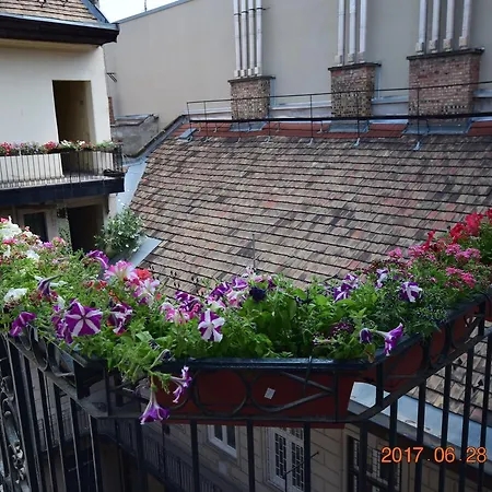 Guest house Eitans