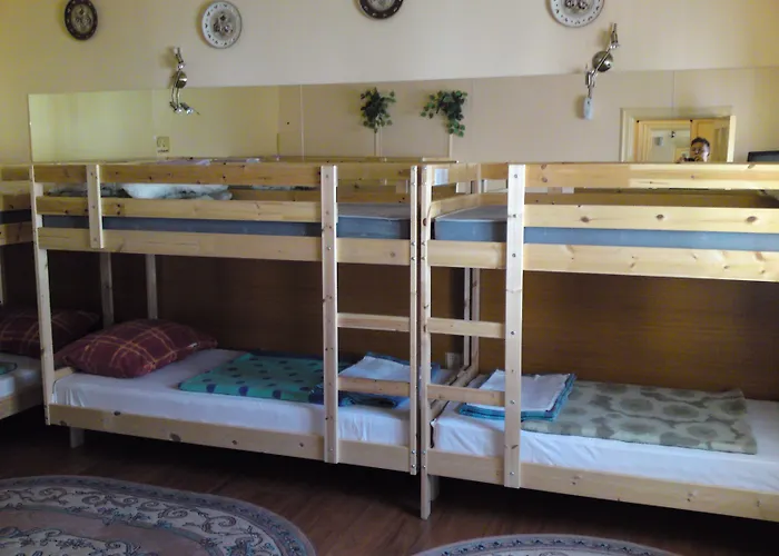 에이탄즈 게스트하우스 3*