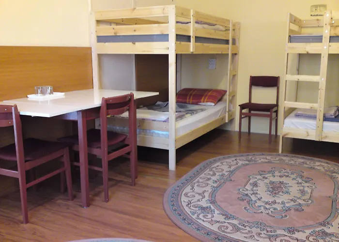 에이탄즈 게스트하우스 3*