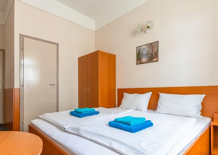 에이탄즈 게스트하우스 3*