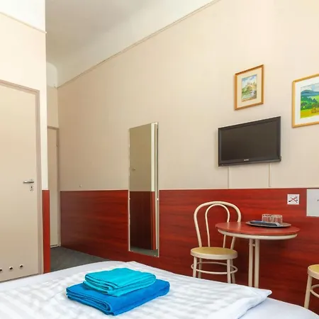 Eitans بودابست