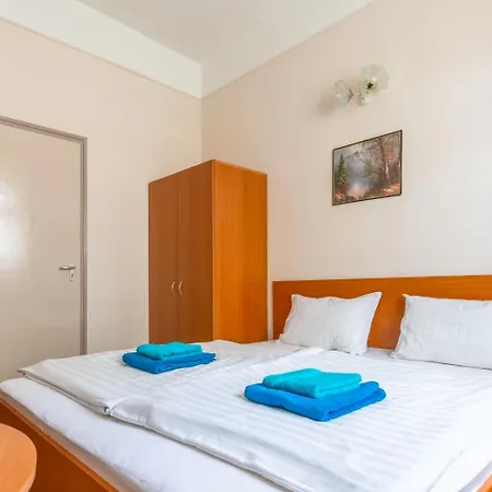 Eitans بيت ضيافة 3*