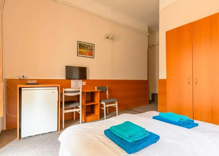 Eitans בית הארחה 3*